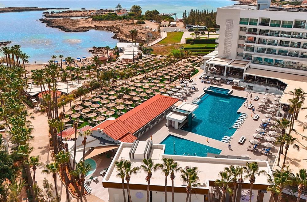 Cavo Maris Beach Hotel