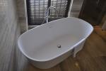 grand suite bathtub