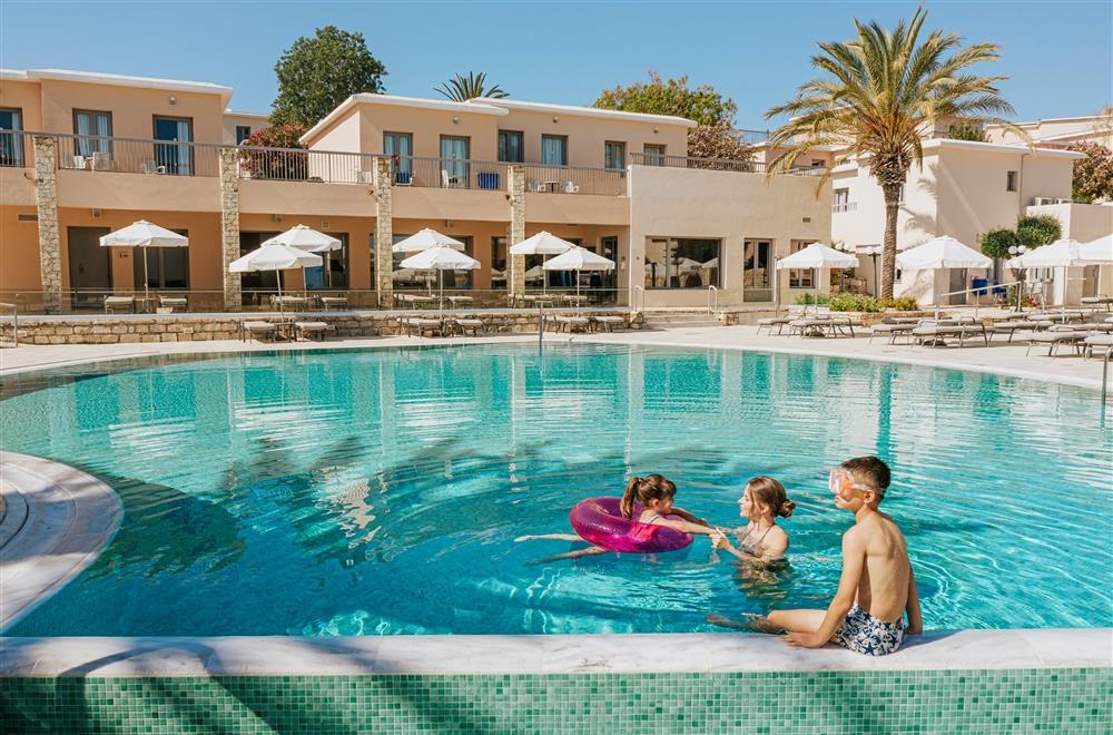 St. Elias Resort & Waterpark