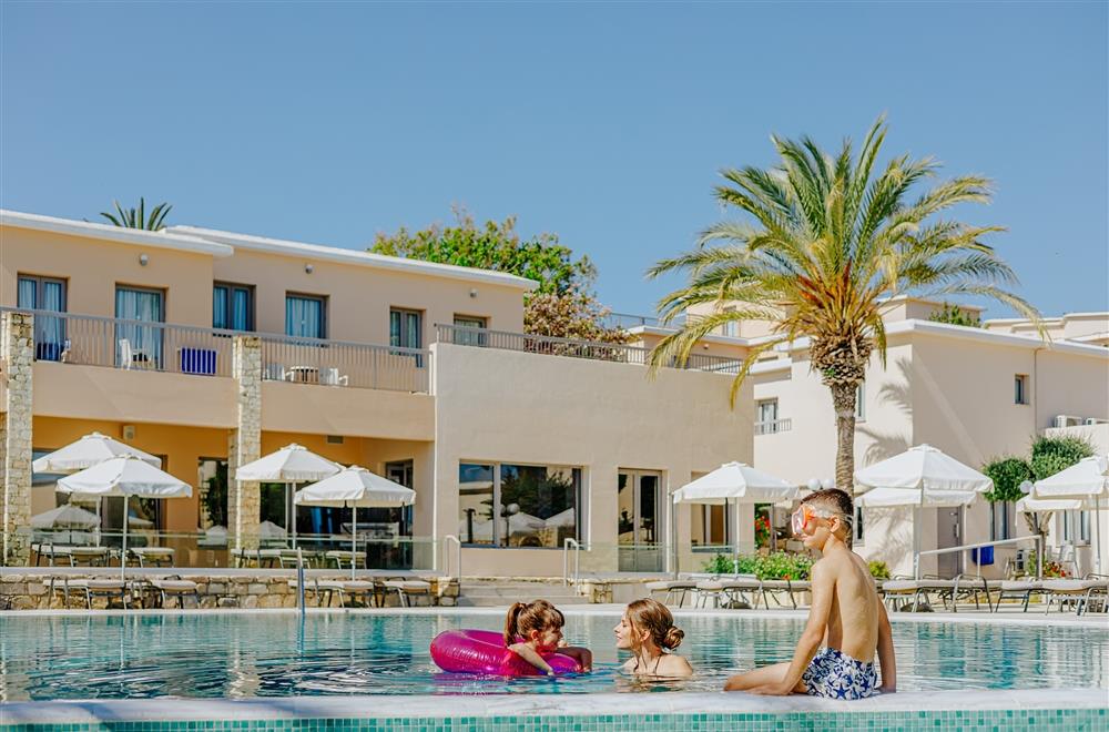 St. Elias Resort & Waterpark