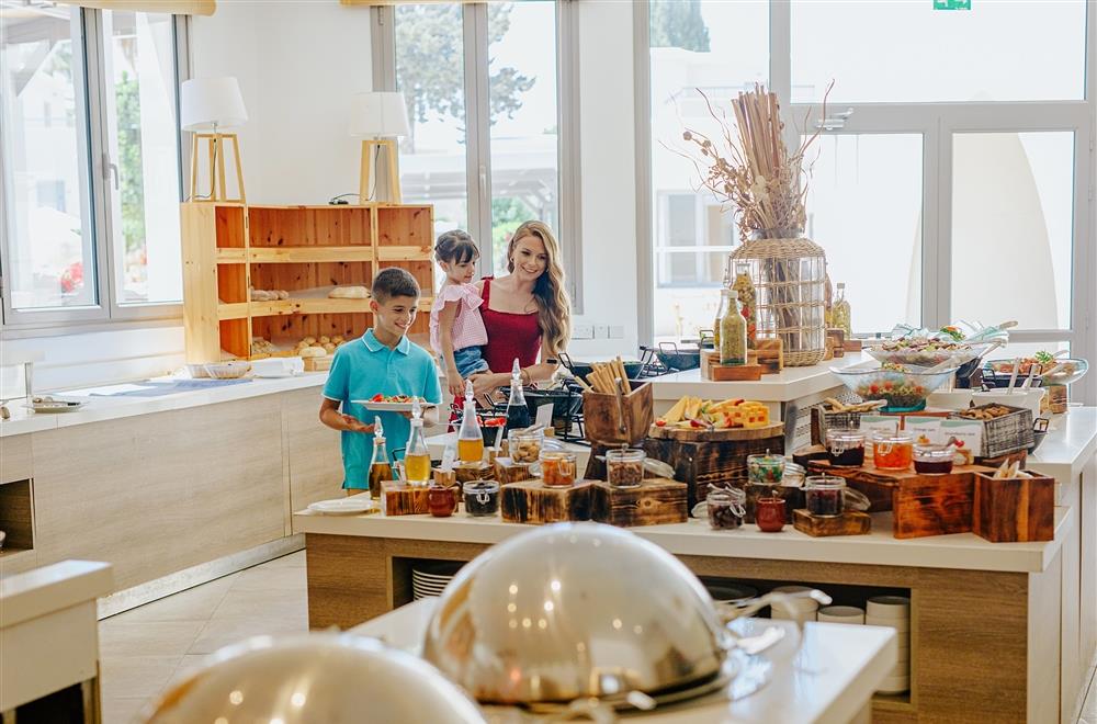 St. Elias Resort & Waterpark