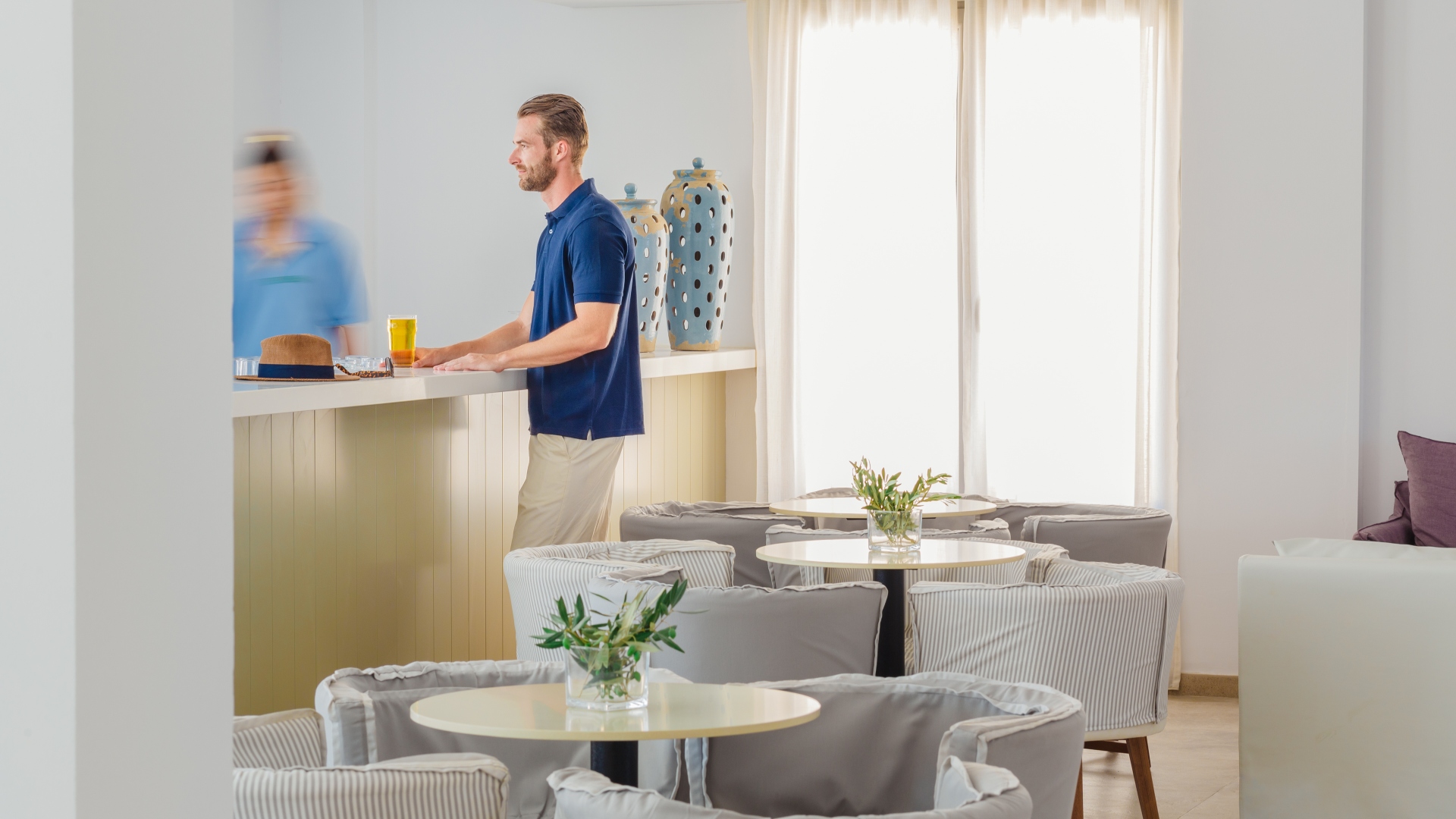 03-jacaranda-bar_1532960809