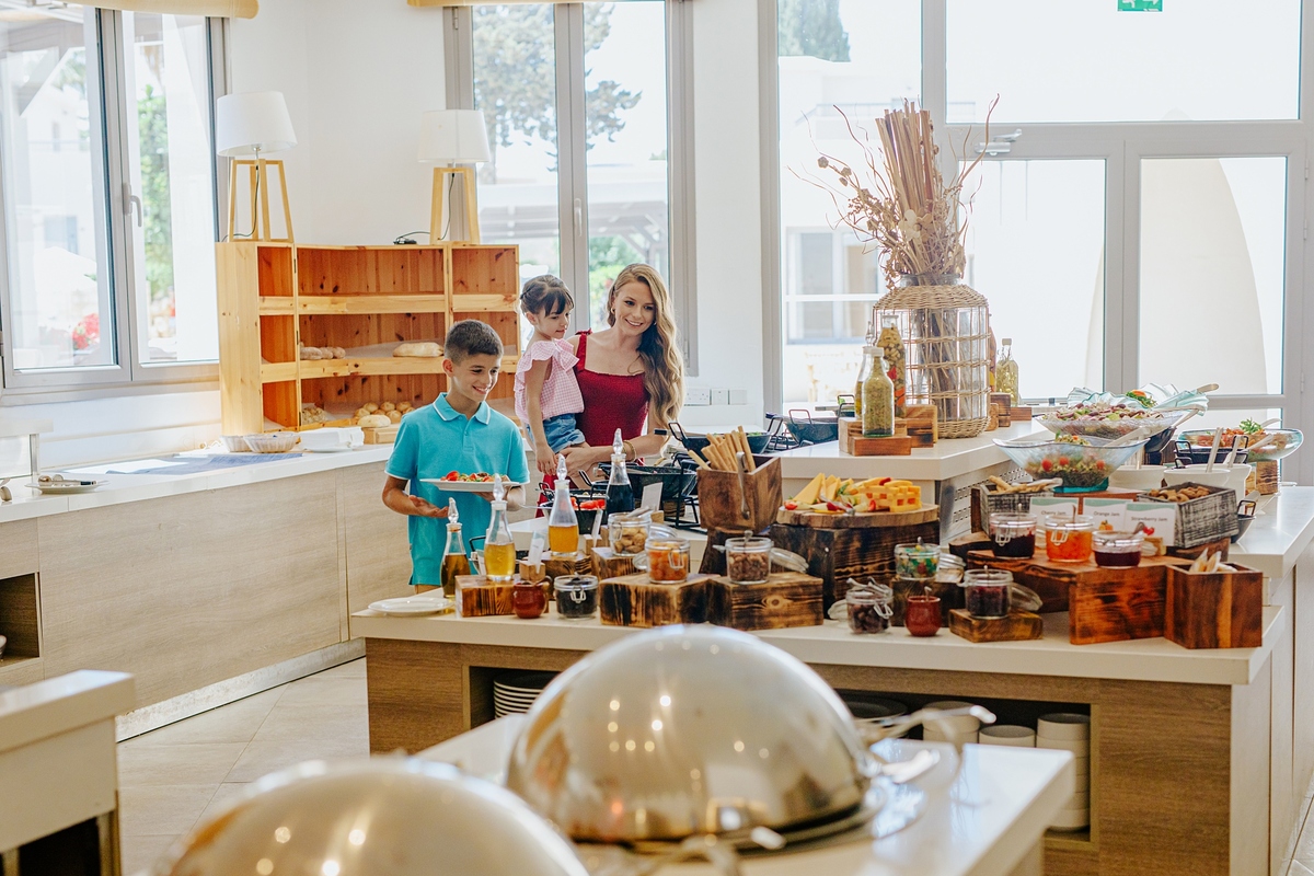 louisstelias-49_1654527155JPG