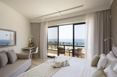 Superior sea view room