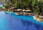 215-P-pool_114880810