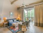 295-W-room-example-triple-room-executive-pool-view