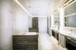 312-BD-bathroom-example-triple-room-executive-sea-