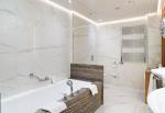 311-BD-bathroom-example-triple-room-executive-sea-
