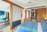 377-W-room-example-family-room-bay-view-two-bedroo