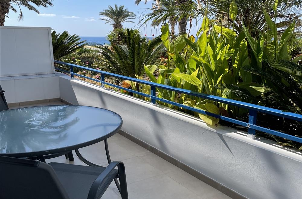 Standard one bedroom garden view