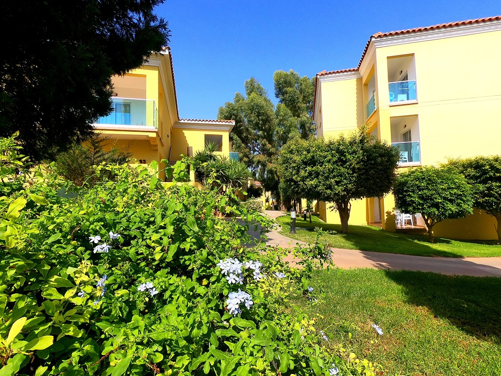 Gardens (2)
