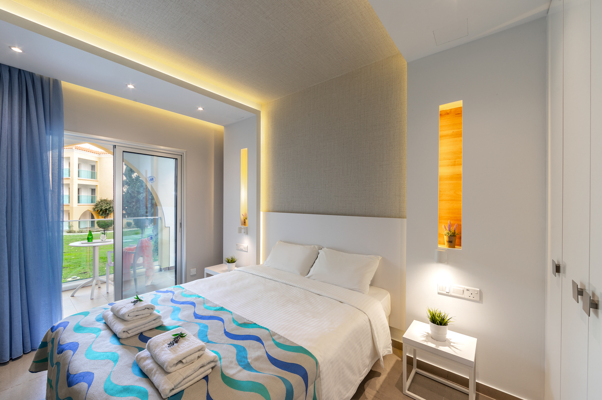 Bedroom - Garden view suite