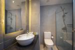 Superior Room Bathroom