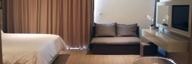 Header-Suites
