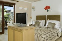 Classic Bungalow, Garden View