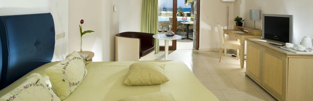 Bungalow-Classic-Sea-View-Sharing-Pool_topMedia