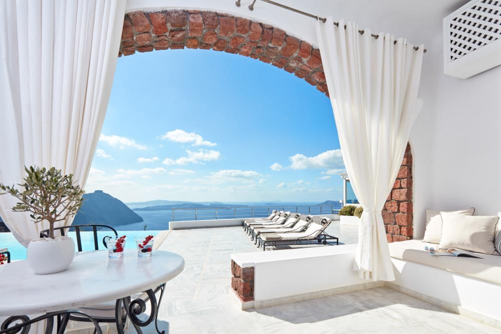 Classic-Double-Sea-View-Gal1