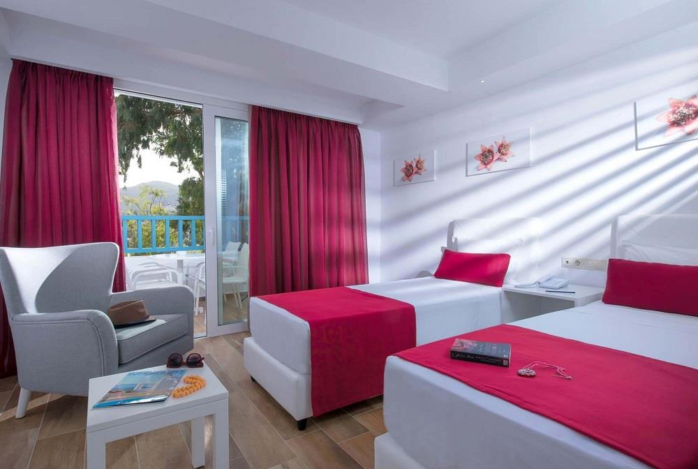 superior family room