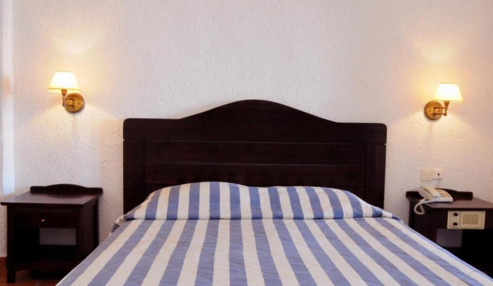Standard Single Room2