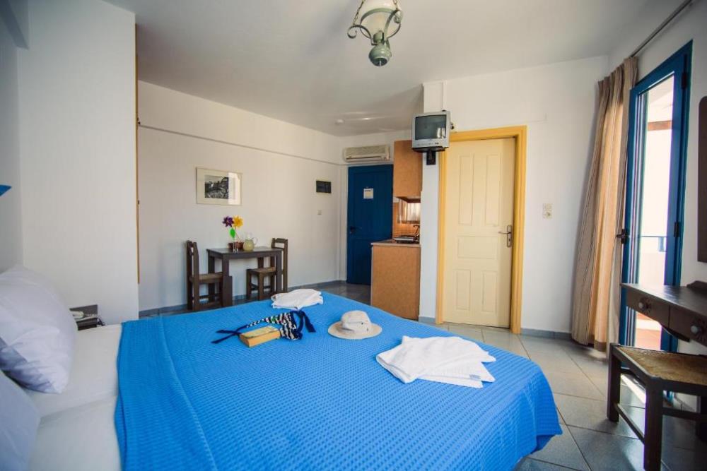 Standard Double or Twin Studio2