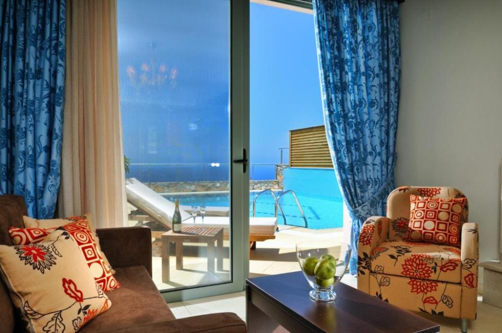 Ambassador One-Bedroom Villa with Private Pool