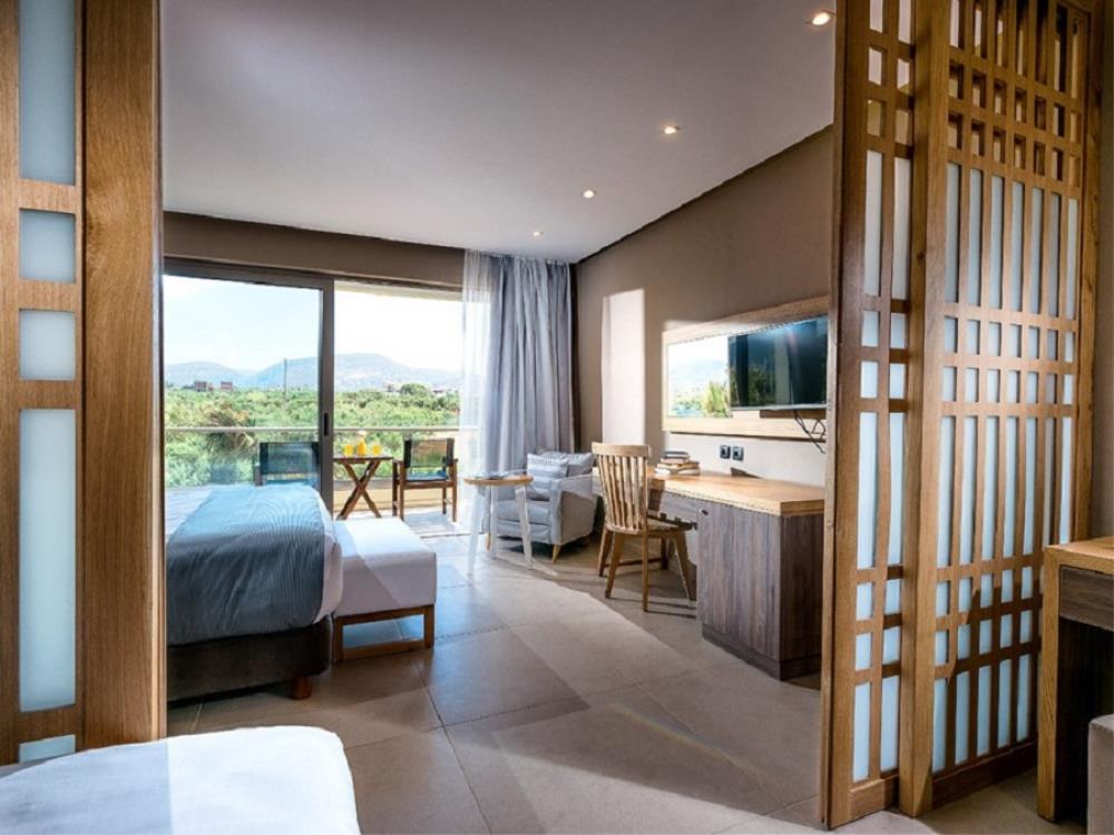 Family two bedroom with Hot tub