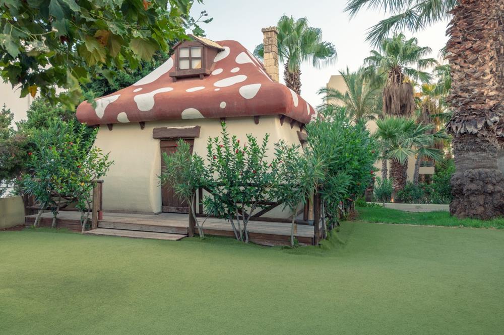 star-beach-village-exterior-44