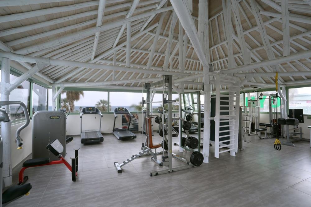 star_beach_village_gym