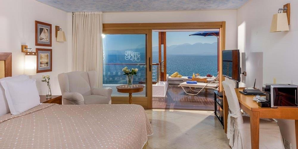 Island Bungalows on the Water’s Edge