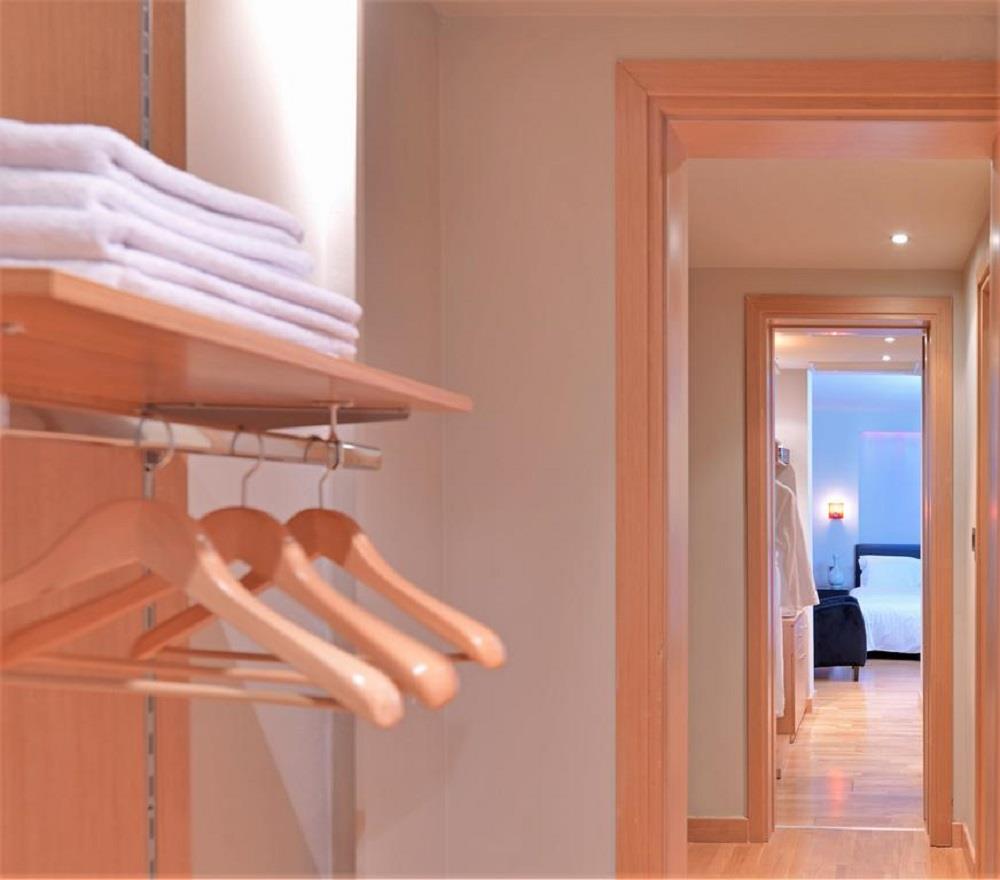 Lifestyle Suite with 2 Connecting Rooms