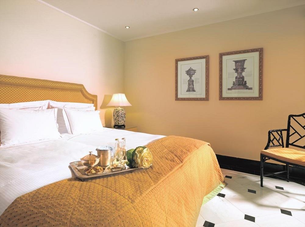 Luxury 2 Bedroom Ambassador Suite