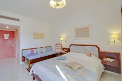 double or twin room6