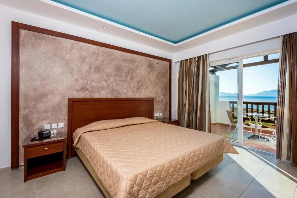 family side sea view