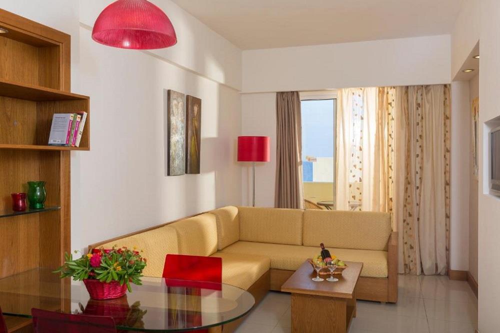 family room sea view