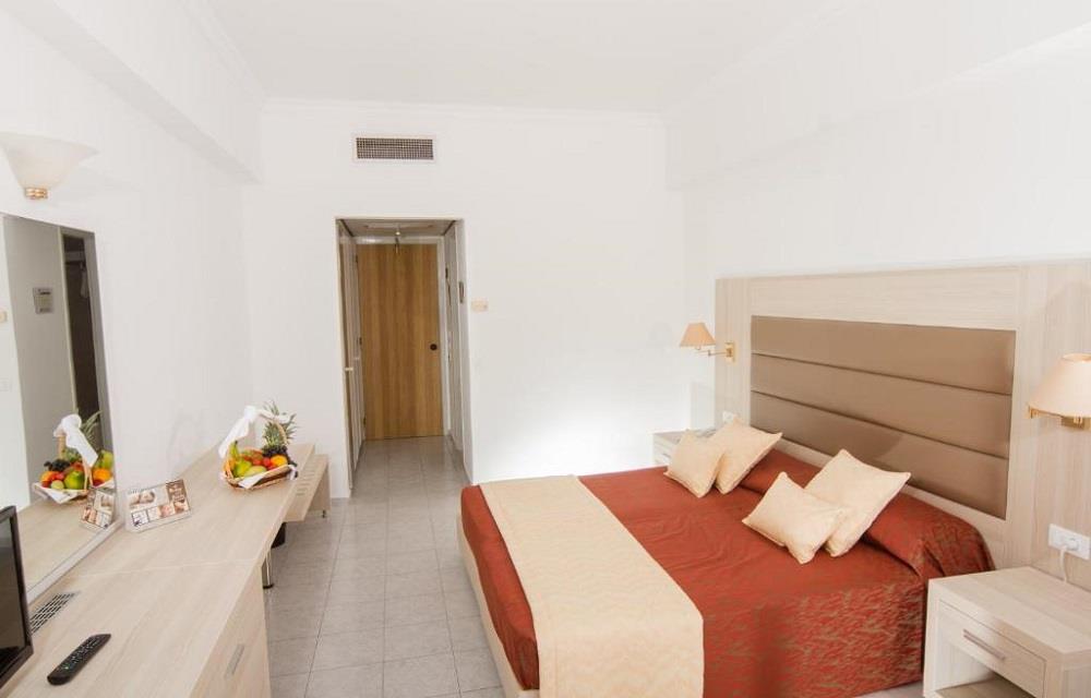 superior single room