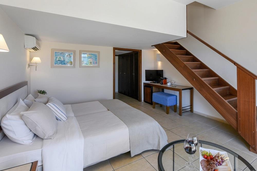 maisonette garden view