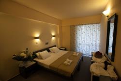 Room4