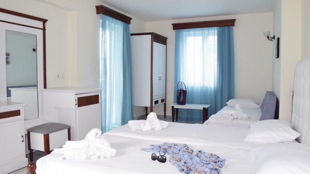 Superior Double Room with Balcony or Terrace (upto