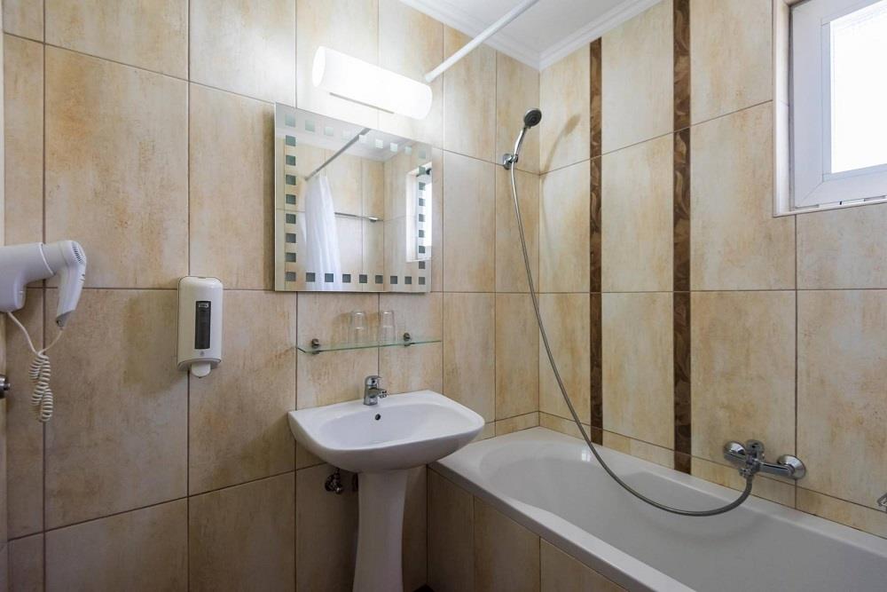 bathroom double bungalow