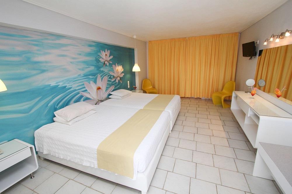 one bedroom family room