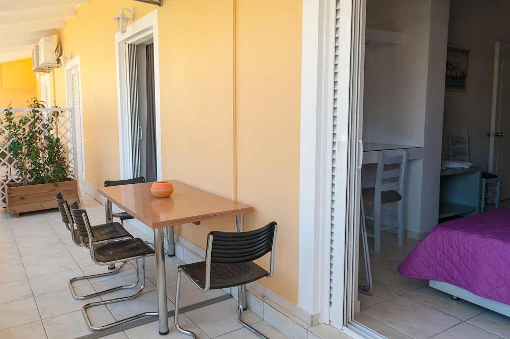 Apartments for 4-5 pax (3)