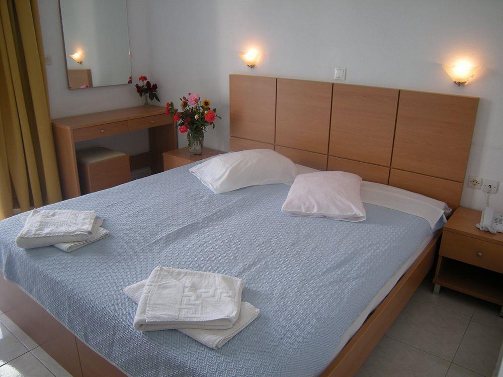 Дрим сиде турция 3. Dream of side hotel 3. Kentia apart hotel сиде. Dream of side hotel 3. Тори амос crucify.