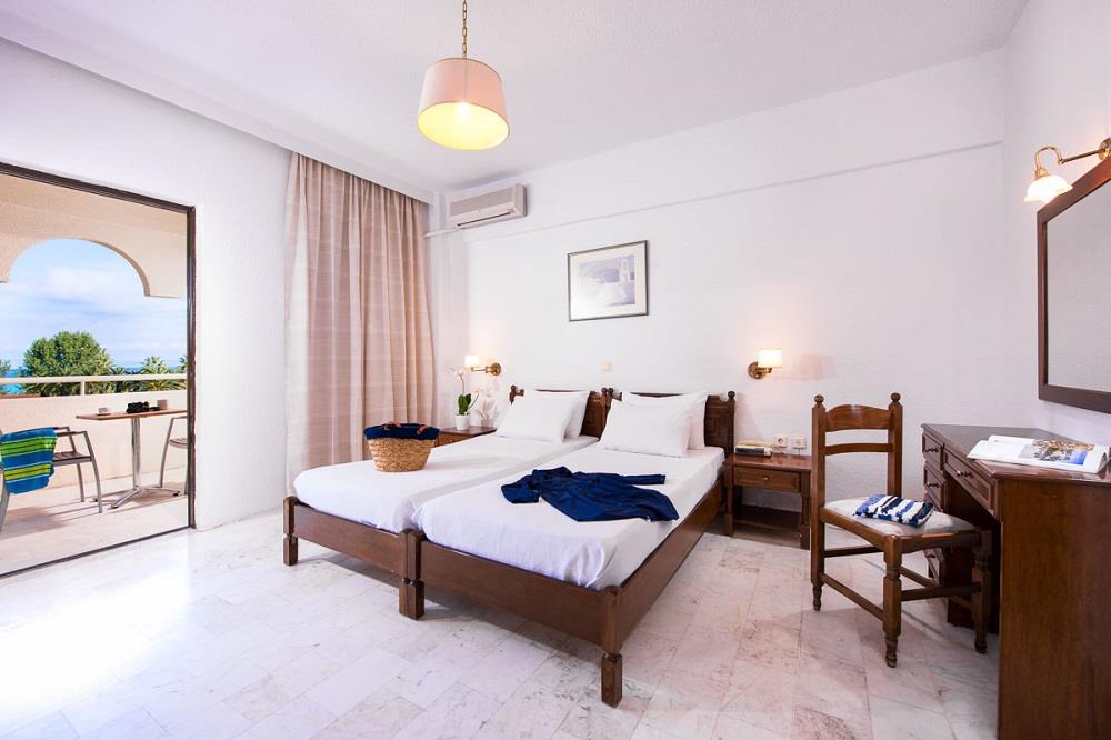 family suite sea view