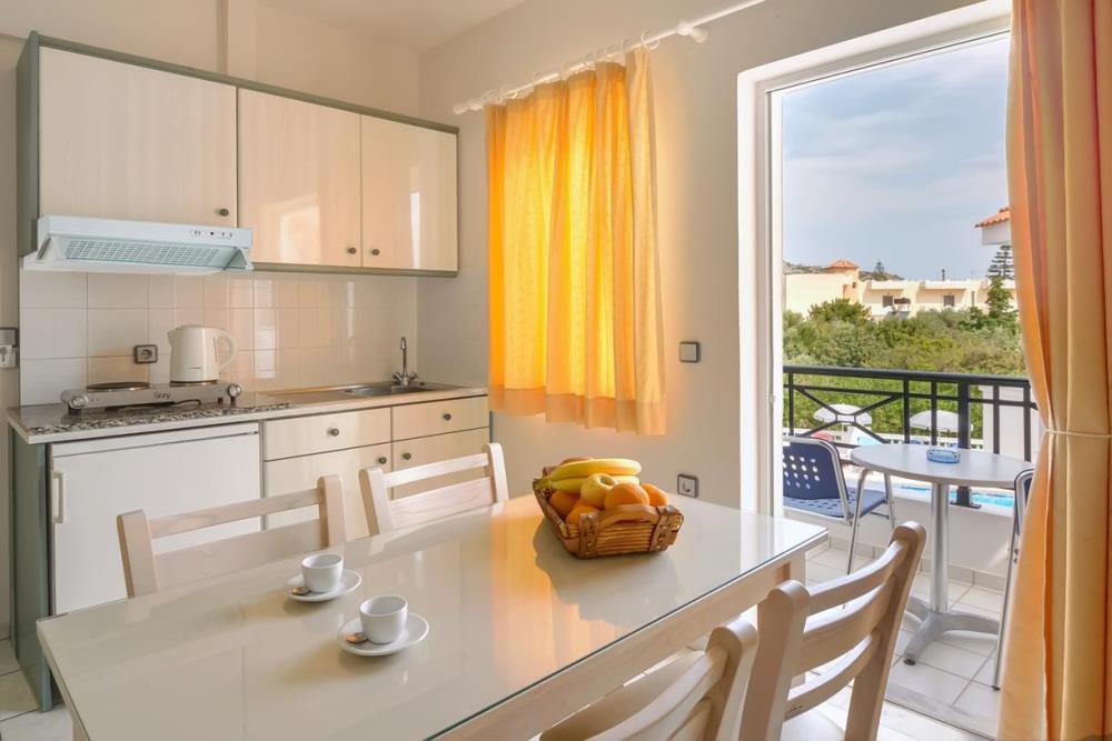 family_room-2_bedrooms