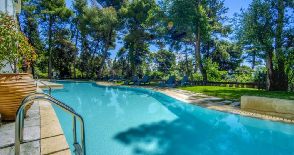 Ionian Blue Suite with Sharing Pool2