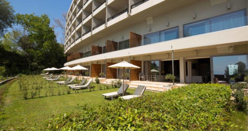 One Bedroom Suite Sea View9