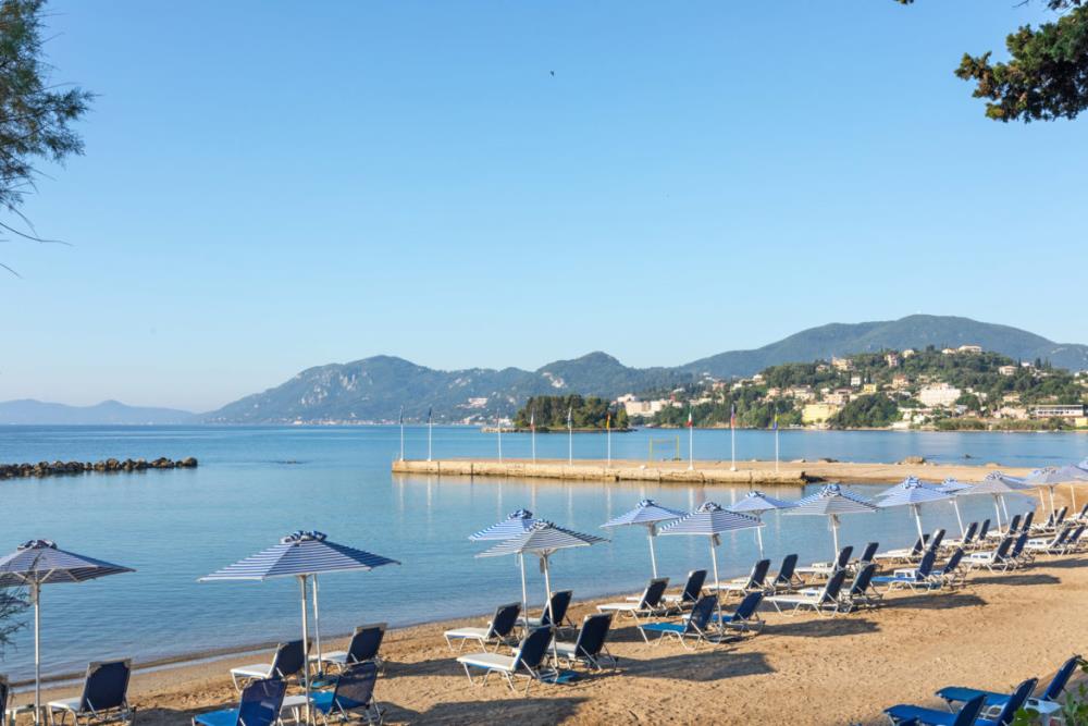 HOTEL-BEACH-KANONI-1-1170x780