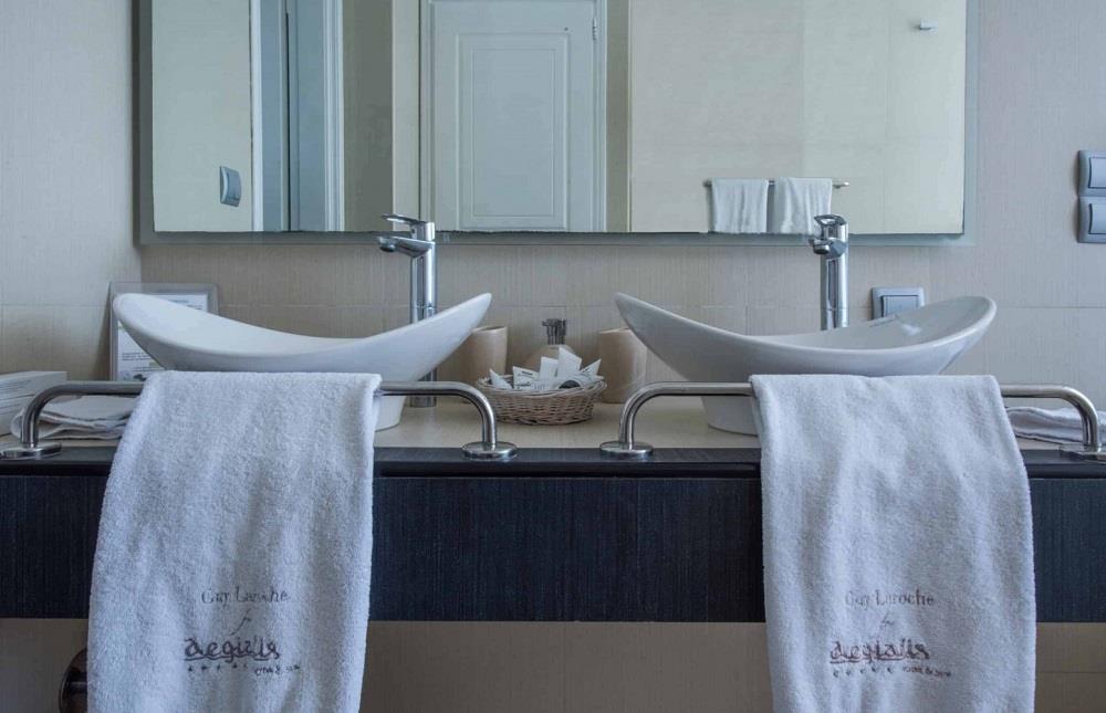 junior honeymoon suite