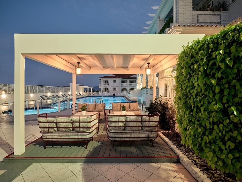 sitting area exterior