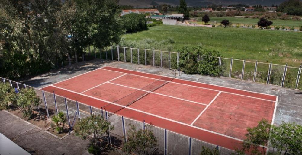 tennis court